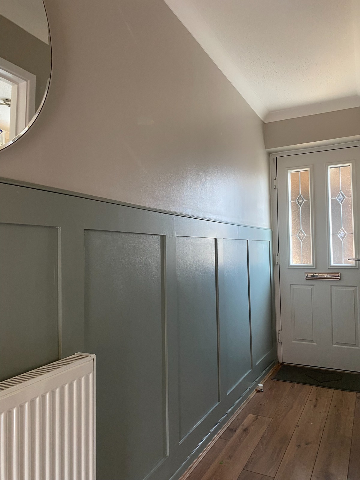 Painting and decorating service